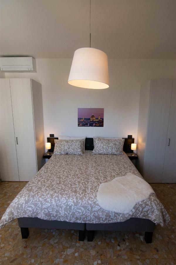 Kate Apartment In Centro 3 Camere Da Letto 3 Bagni フィレンツェ エクステリア 写真